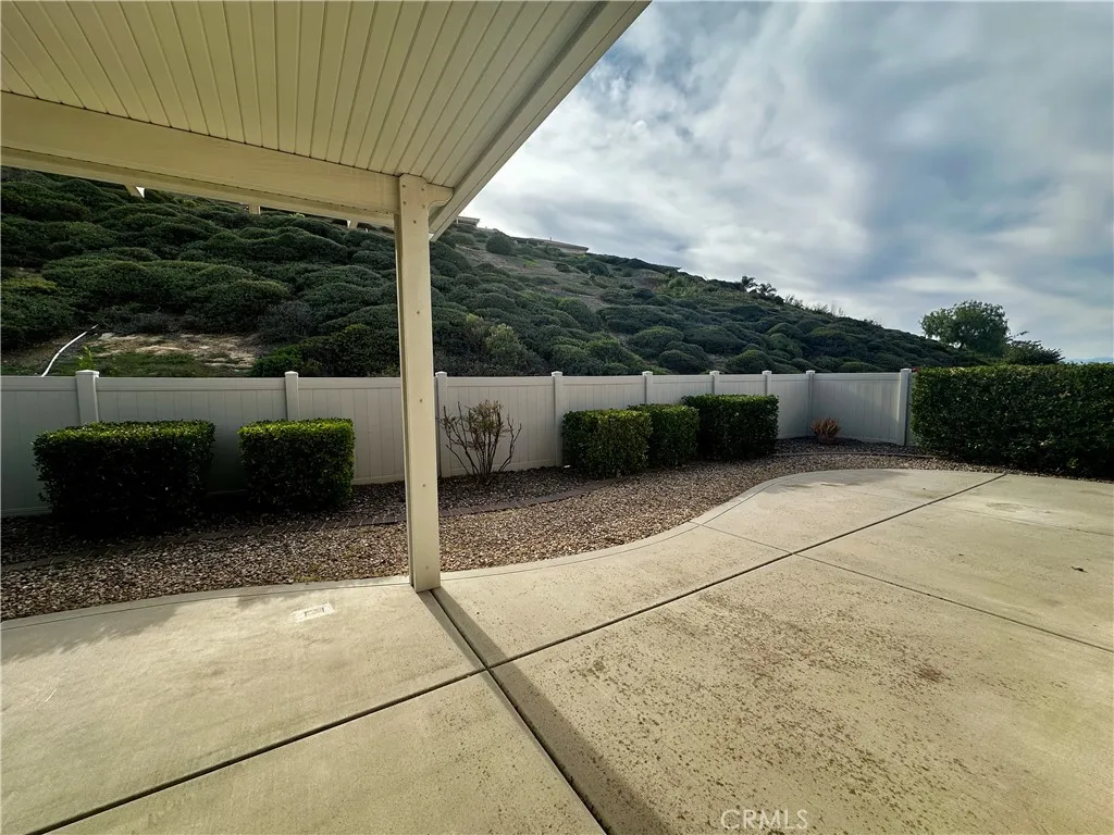 2416 Wailea Beach, Banning, California 92220 home-pic-40